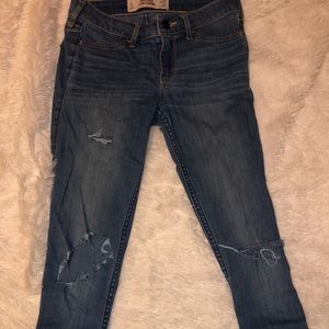hollister ripped jean legging